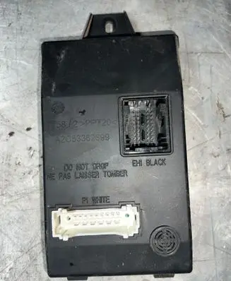 Dacia Duster Door central lock control unit/module A2C53362699 77582