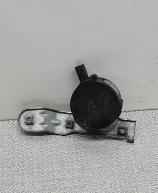 Volkswagen Golf VI Alarm system siren 8J0907601 014066