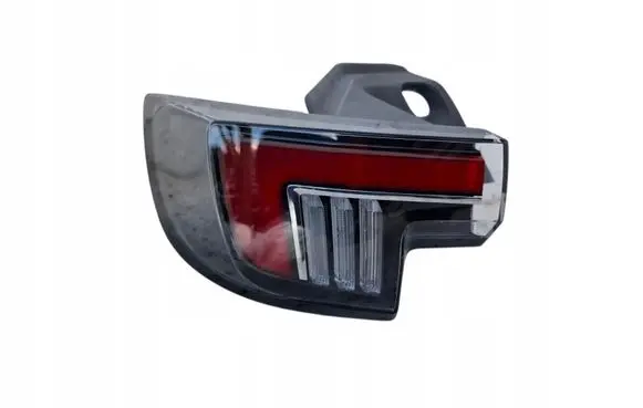 Opel Mokka B Rear/tail lights 9833721880