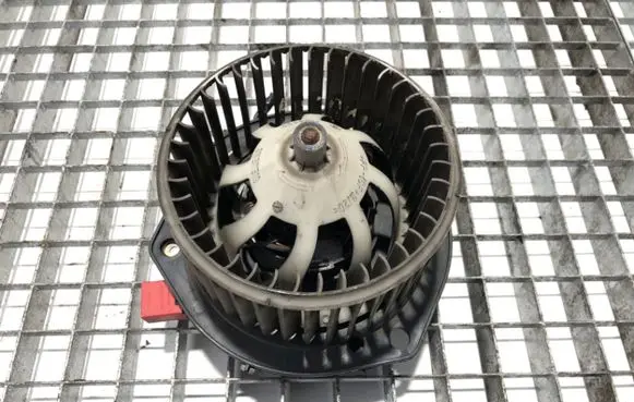 Iveco Daily 3rd gen Heater fan/blower