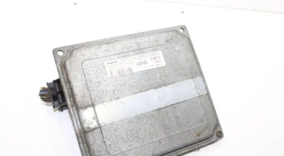Ford Fiesta Engine control unit/module 4S6112A650SE