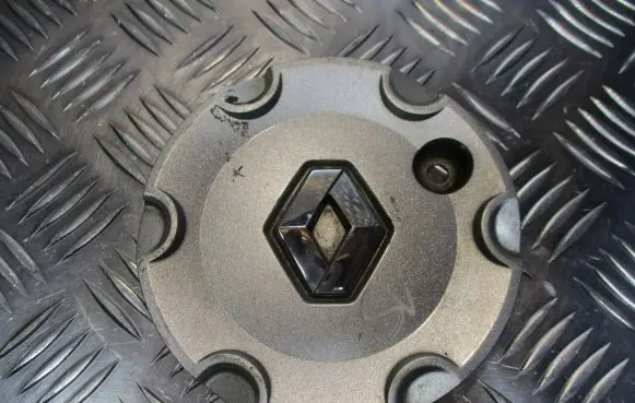 Renault Laguna II Original wheel cap