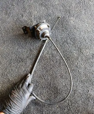Subaru Legacy Throttle cable 87011AC010