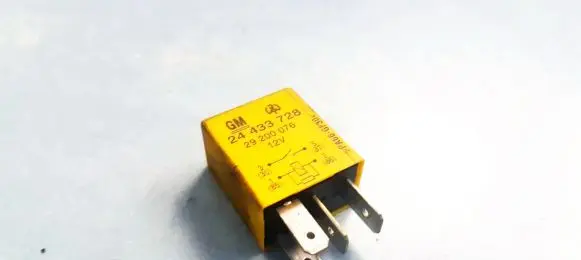 Opel Zafira A Other relay 24433728 29200076