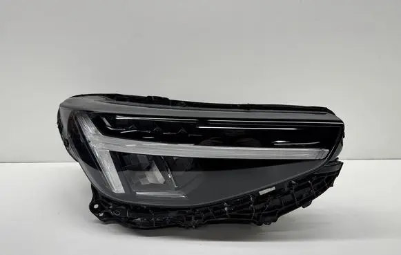 Volvo XC40 Headlight/headlamp 32338909
