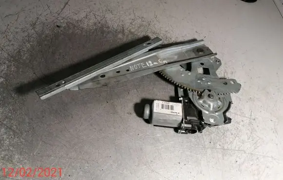 Nissan Note (E11) Rear door window regulator with motor 400929B