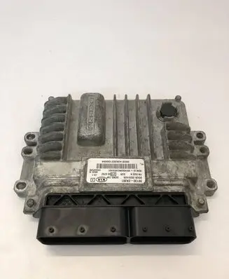 KIA Venga Engine control unit/module 391302A301 28281436 E13039762