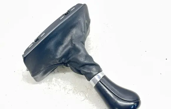 Mercedes-Benz C W204 Gear lever shifter trim leather/knob A2042671510