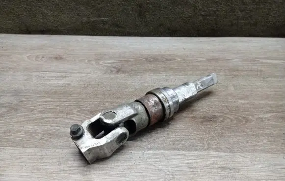Volvo S60 Steering column universal joint W5116554