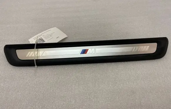 BMW 3 G20 G21 Side skirt front trim 8079739
