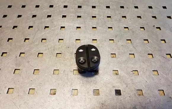 Ford Fusion Electric window control switch 96FG14529BC