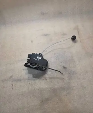 Audi A4 S4 B7 8E 8H Front door lock 4B1837015G