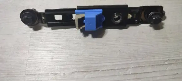 KIA Rio Seat belt adjustment rail 