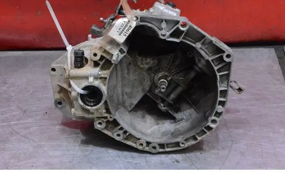 Fiat Panda 141 Manual 6 speed gearbox 55181588