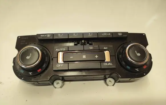 Skoda Superb B6 (3T) Climate control unit 3T0907044CC SW0606 5HB00974989