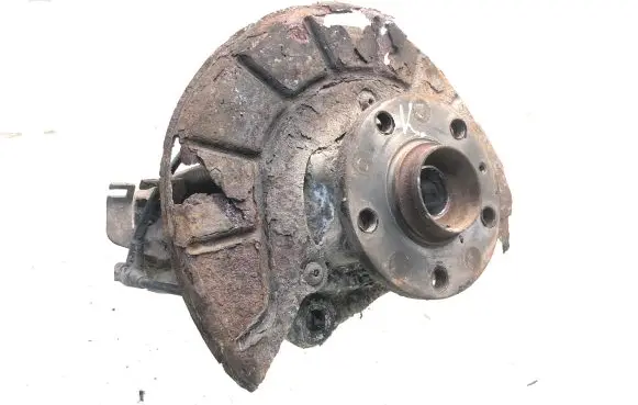 Volkswagen PASSAT B6 Front wheel hub spindle knuckle