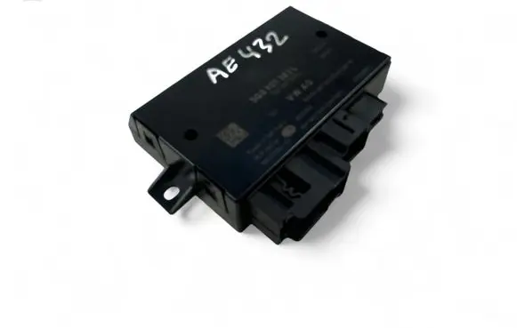 Volkswagen Golf VII Other control units/modules 5Q0907383L