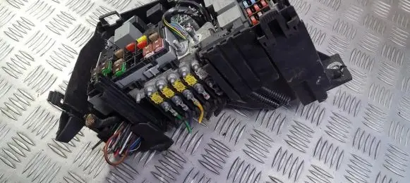 Ford Mondeo MK IV Fuse box set 6g9t14a481aa 6g9t-14a481-aa