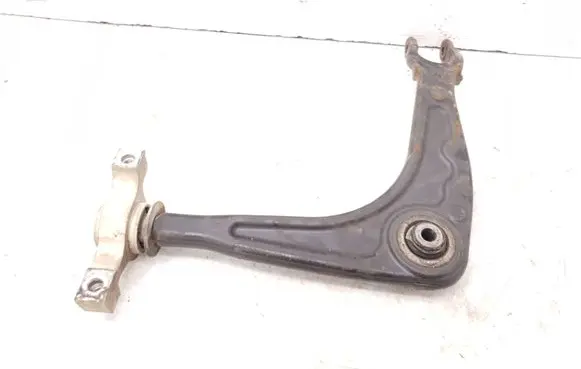 Citroen C5 Front lower control arm/wishbone 7AAA10