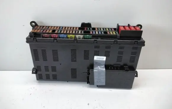 BMW X5 E53 Fuse module 8380409