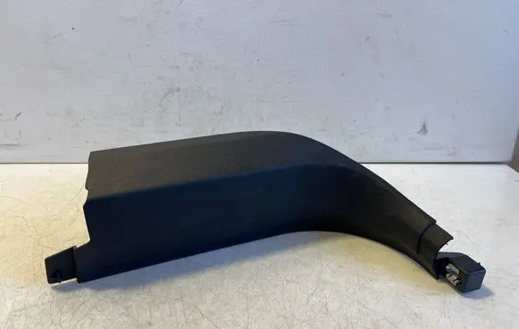 BMW X6 F16 Foot area side trim 7284529
