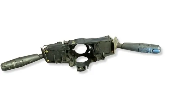 Peugeot 308 SW Wiper turn signal indicator stalk/switch 9618706880