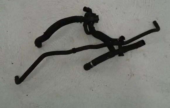 Jaguar XF X250 Engine coolant pipe/hose 9X23-8A586-AD