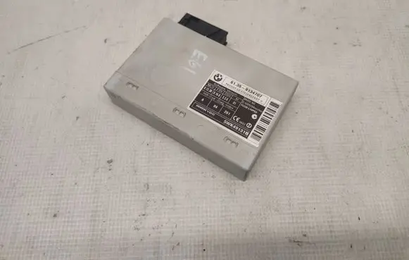 BMW 5 E60 E61 Antenna control unit 9134707 61359134707 61359112867