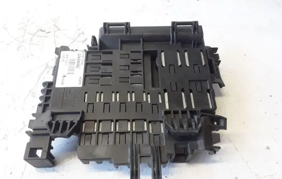 Volvo S60 Fuse module 30659092