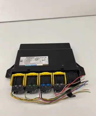 Ford Focus Comfort/convenience module AV6N19G481AK 5WK49778L 5CWK9778L