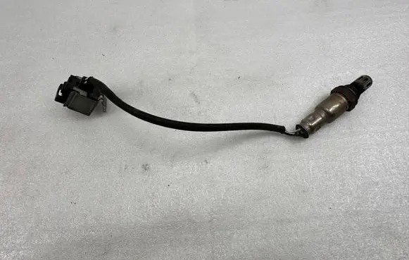 Mercedes-Benz CLS C218 X218 Lambda probe sensor A0065422018