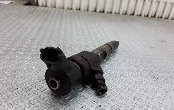 Renault Laguna II Fuel injector 0445110021 7700111014
