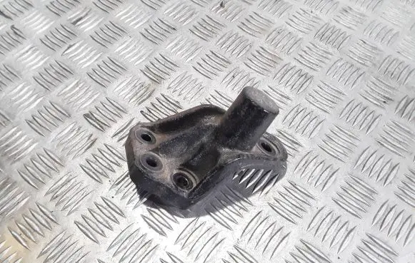 KIA Ceed Engine mounting bracket FCD450