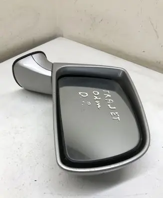 Hyundai Trajet Front door electric wing mirror