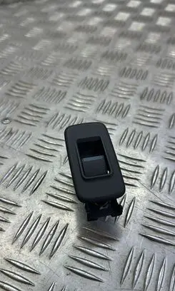 Jaguar XE Electric window control switch GX7314717AC
