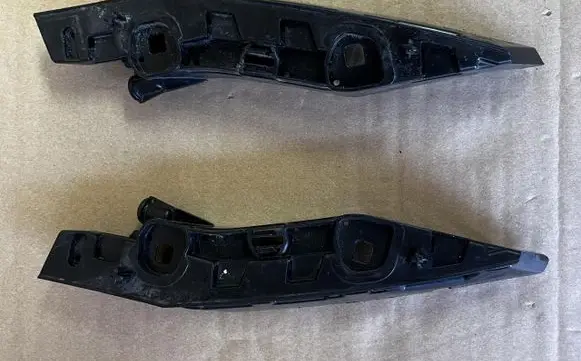 Skoda Scala Front bumper mounting bracket 657807183