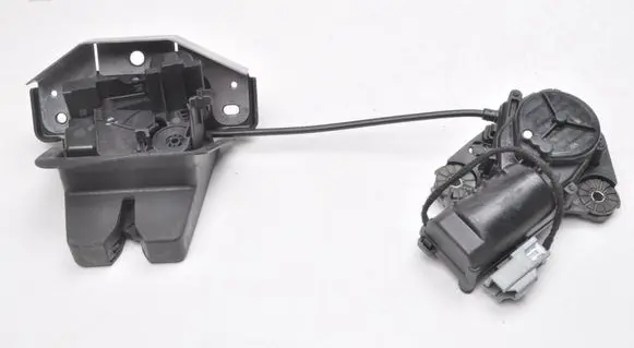 Volvo S90, V90 Tailgate lock latch 31349975
