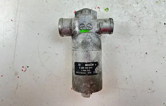 BMW 3 E46 Idle control valve (regulator) 1744713