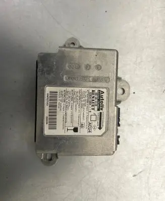 Renault Scenic II - Grand scenic II Airbag control unit/module 8200411954 607061300