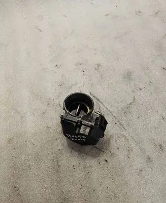 Volkswagen Touran I Throttle valve 03G128063A 0106060722 A2C53085612
