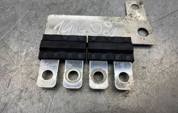 Volvo XC90 Fuse 069800657 1561911