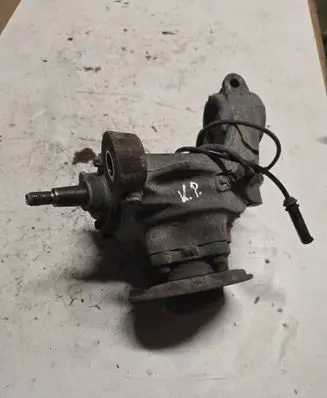 BMW X3 F25 Front wheel hub 