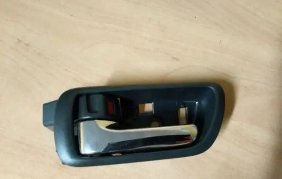 Toyota Corolla Verso E121 Rear door interior handle 692060F010
