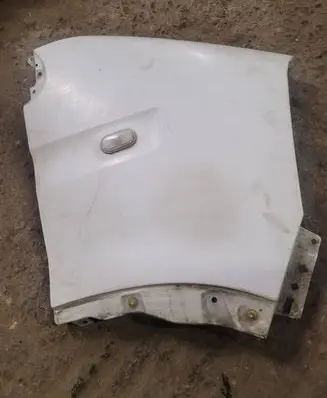 Renault Master II Fender