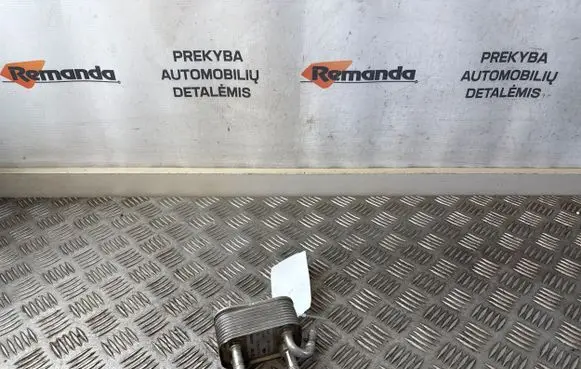 Volkswagen Touareg I Fuel cooler (radiator) 7L6203491D