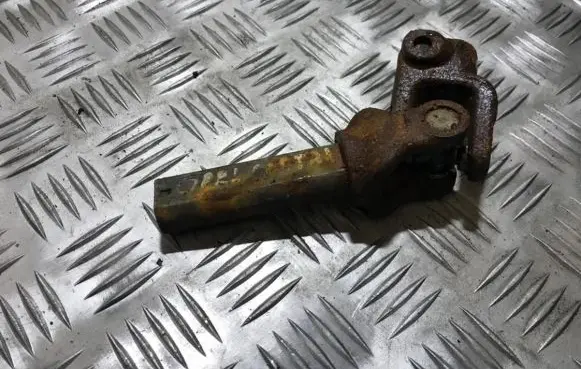 Opel Sintra Steering column universal joint