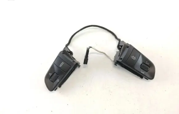 Audi A6 S6 C6 4F Steering wheel buttons/switches 4F0951527 4F0951527A