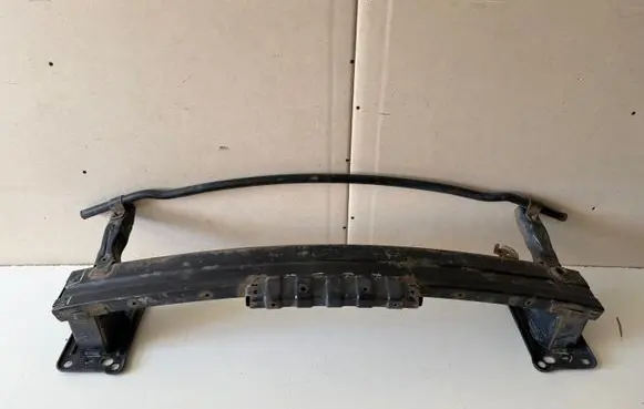 Hyundai i30 Front bumper cross member 86571A6000