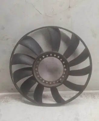 Audi A6 S6 C5 4B Fan impeller 