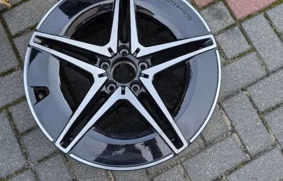 Mercedes-Benz EQC R19 alloy rim A2934011600